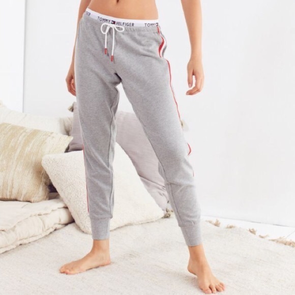 urban outfitters tommy hilfiger joggers